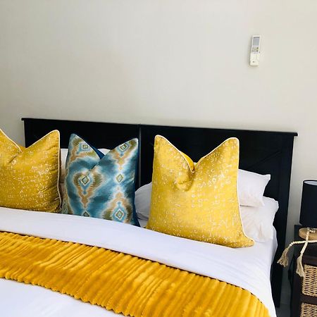 Sand River Guest House Йоханнесбург Экстерьер фото