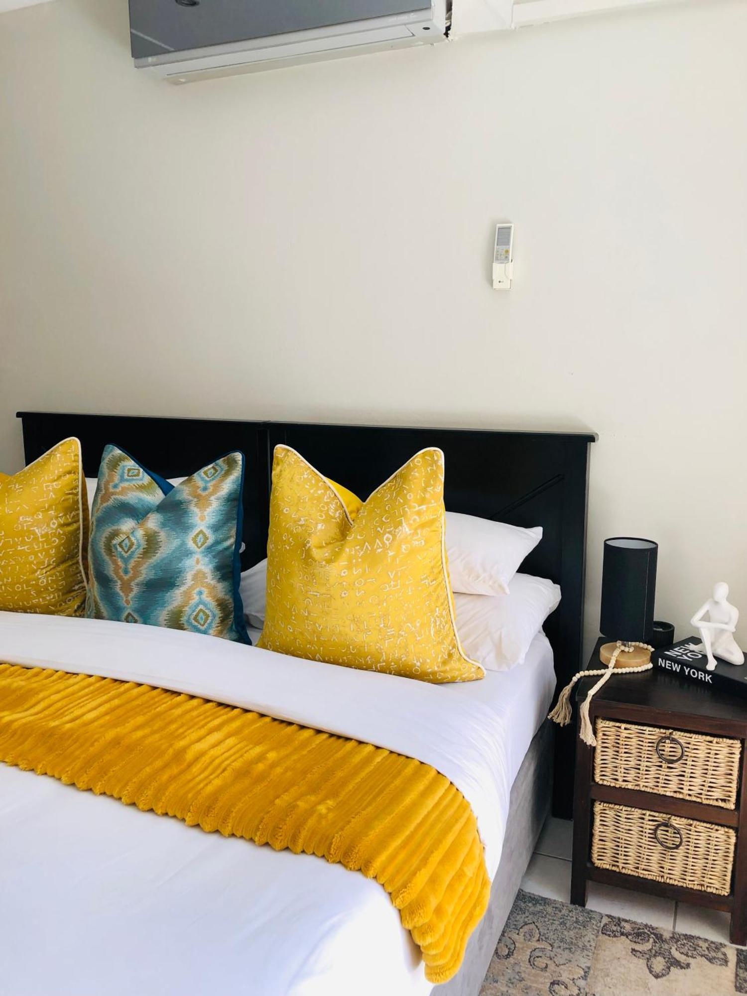 Sand River Guest House Йоханнесбург Экстерьер фото